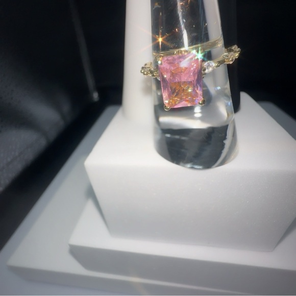 Princess Cut Pink CZ Ring Gold Plated Brass Size 7 - Picture 4 of 14